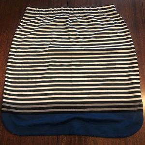 Max Studio Pencil Skirt Size S